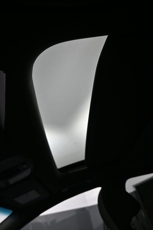 Certified 2023 Hyundai Kona N Line AWD/4WD image 18