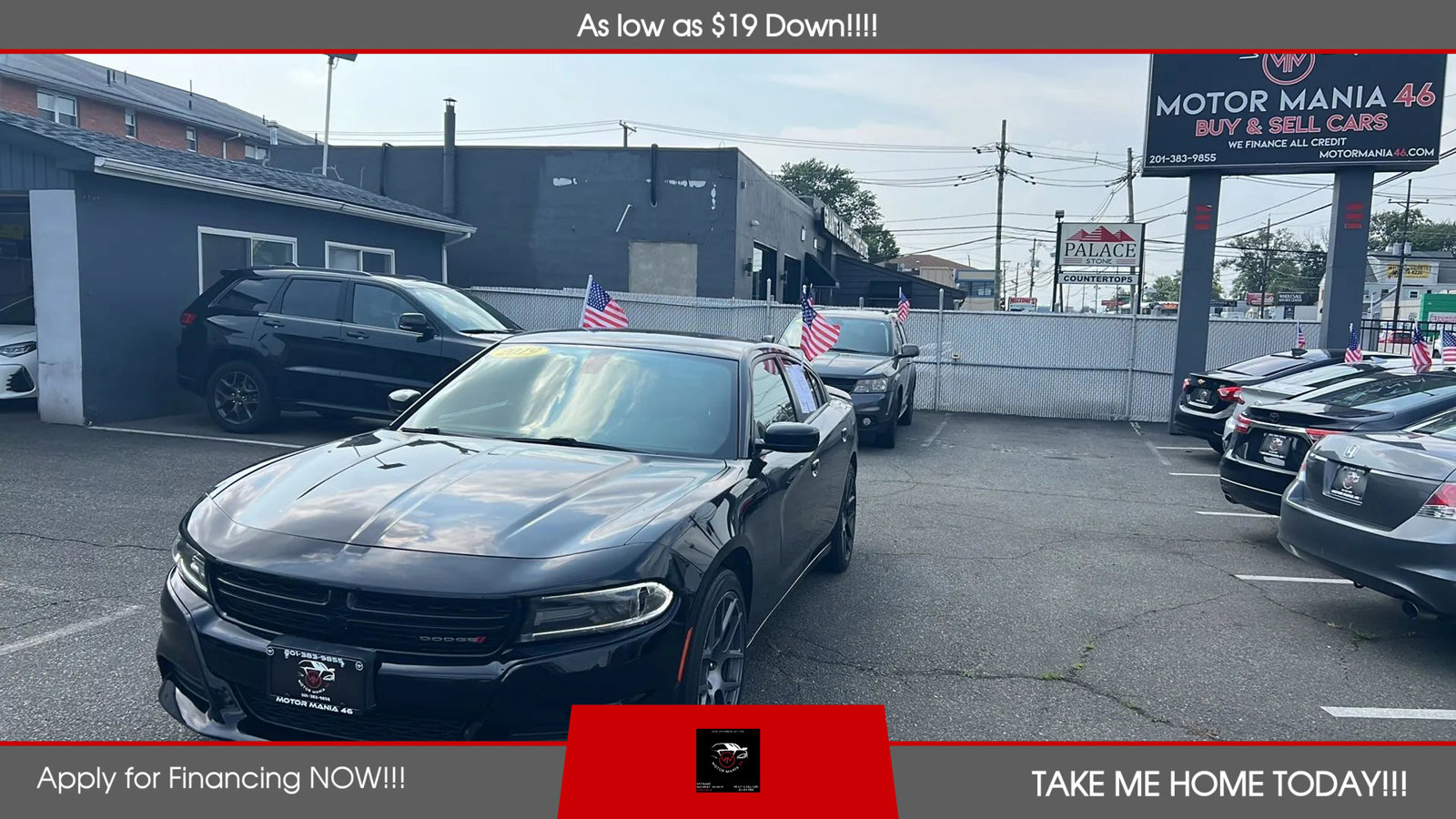 Used 2019 Dodge Charger SXT w/ Blacktop Package