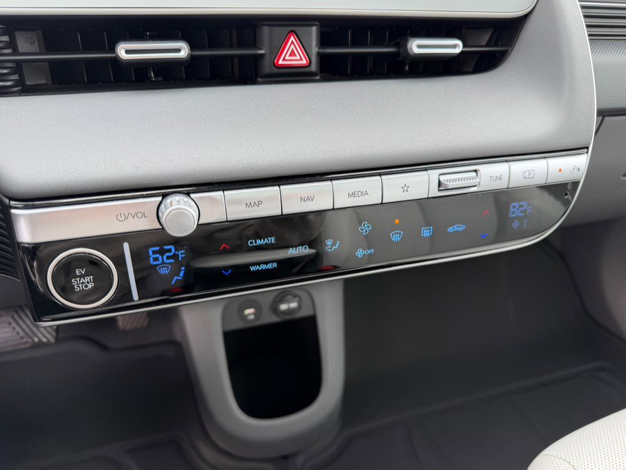 Used 2023 Hyundai Ioniq 5 Limited w/ Cargo Package image 27