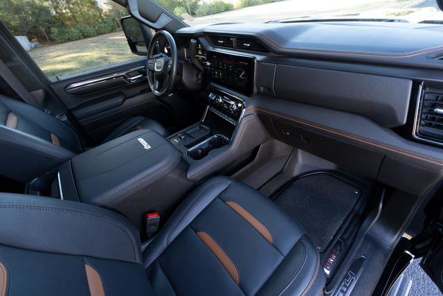 Used 2024 GMC Sierra 2500 AT4 w/ AT4 Premium Plus Package image 30