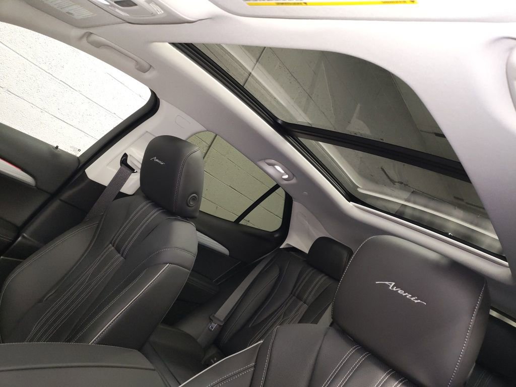 New 2026 Buick Envision Avenir image 26