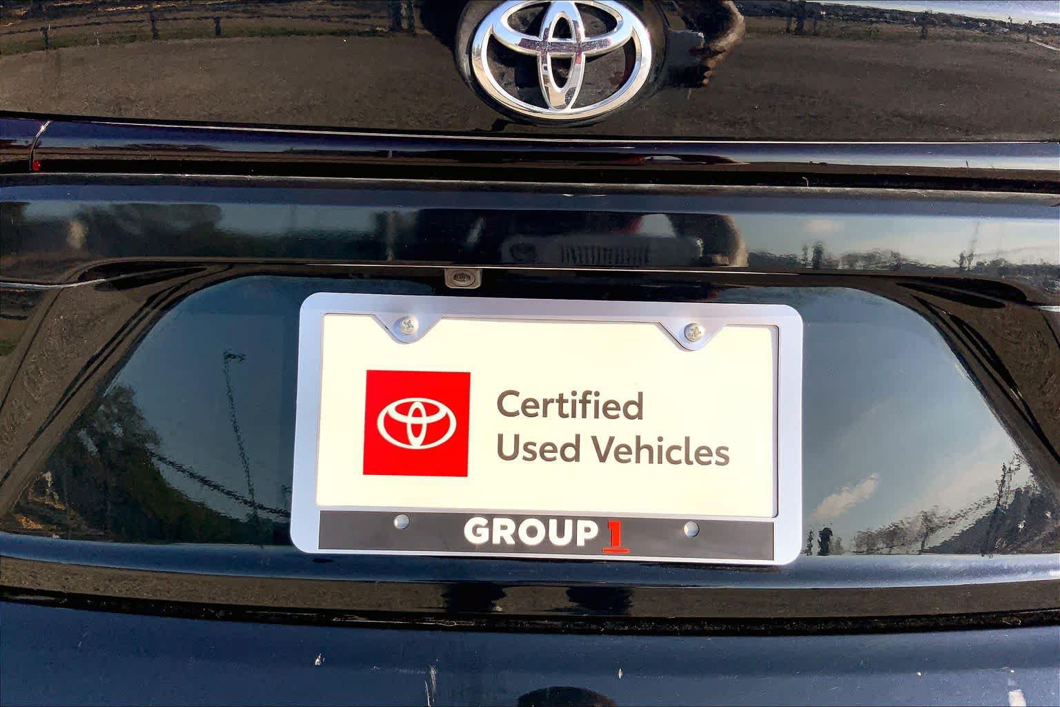 Used 2026 Toyota Corolla LE FWD image 10