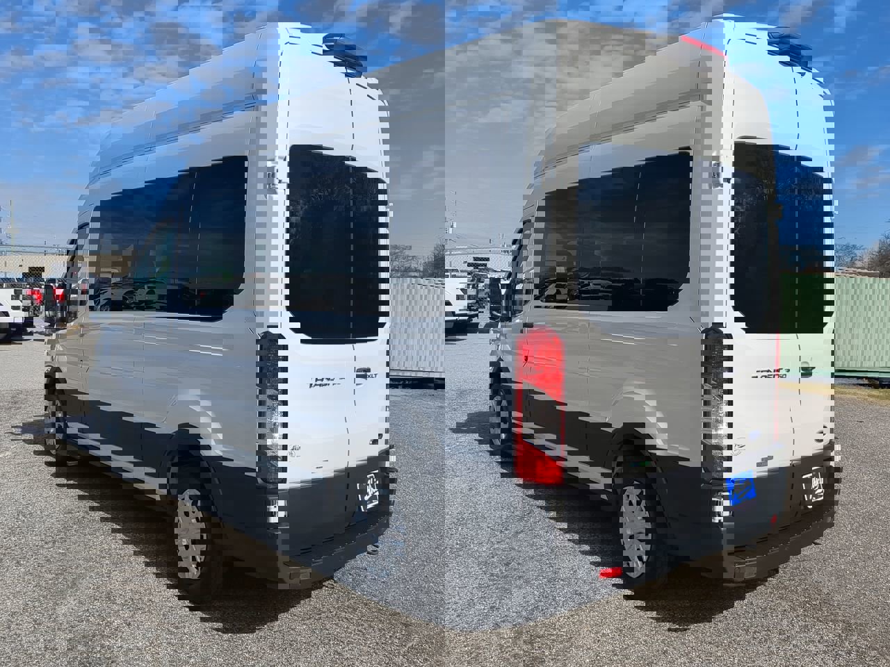 Used 2024 Ford Transit 350 XLT image 5