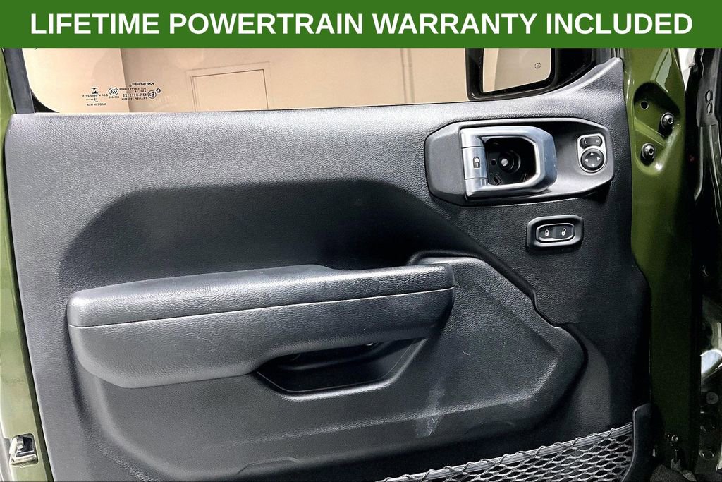 Used 2021 Jeep Wrangler Unlimited Sahara w/ Safety Group image 20