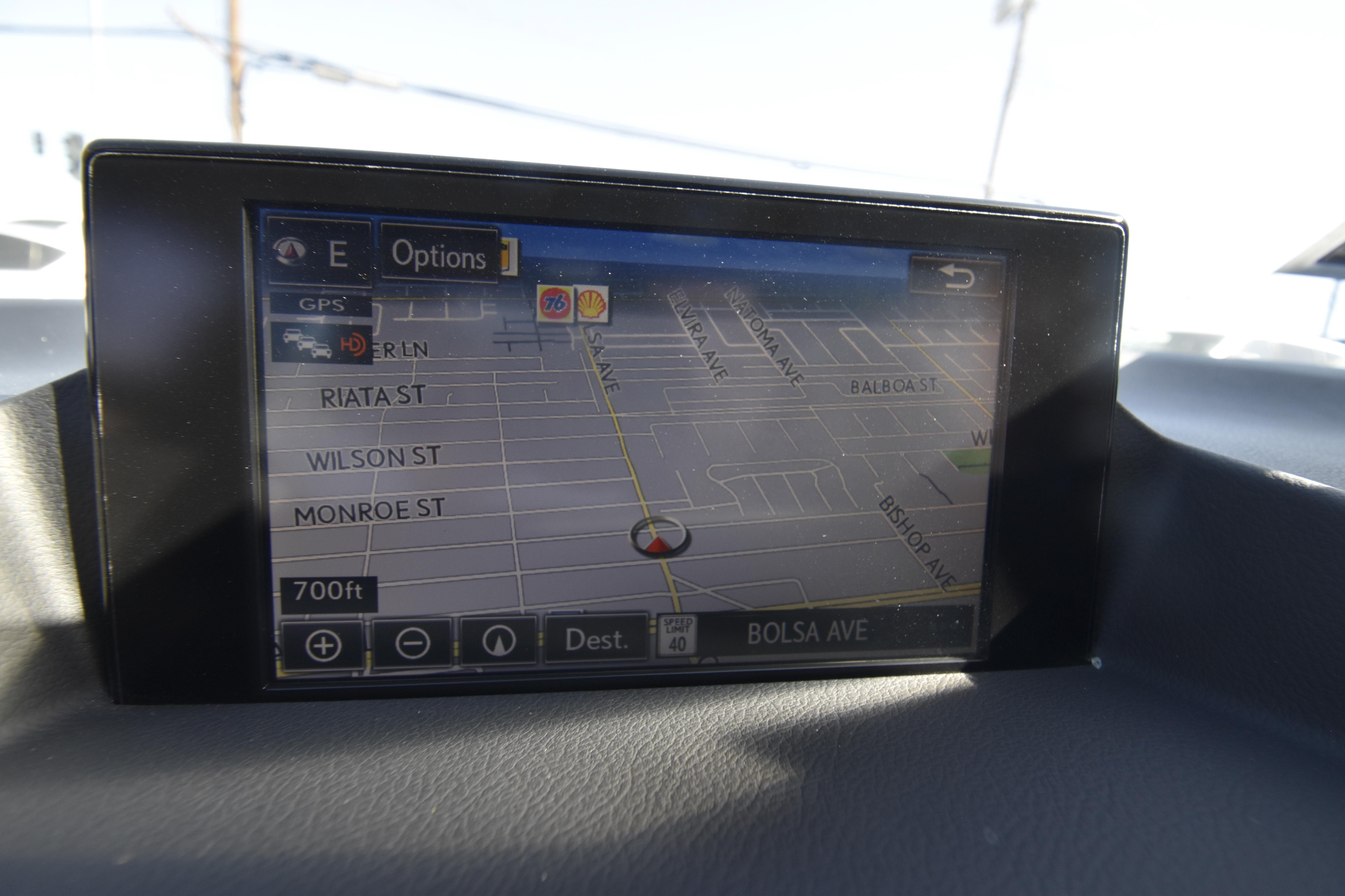 Used 2016 Lexus CT 200h w/ Navigation Package FWD image 12