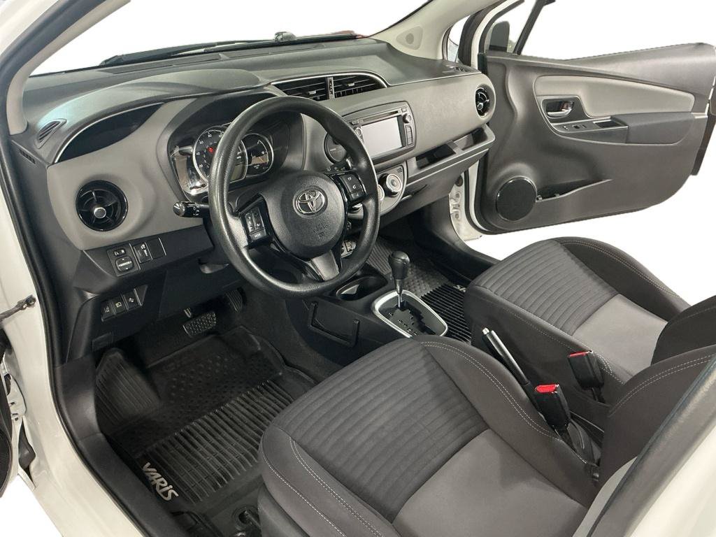 Used 2018 Toyota Yaris LE FWD image 7