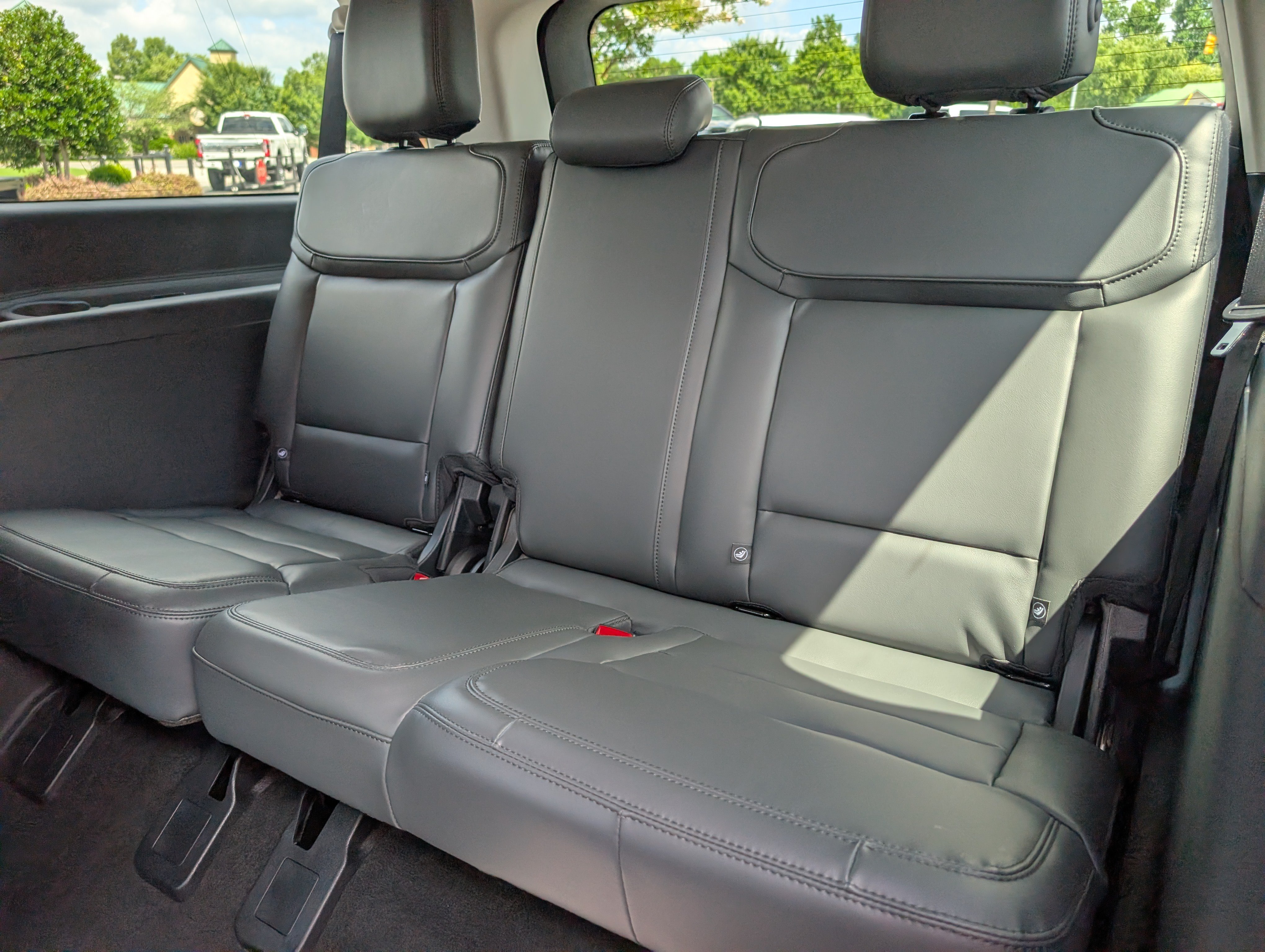 New 2027 Ford Expedition Max Active RWD image 15