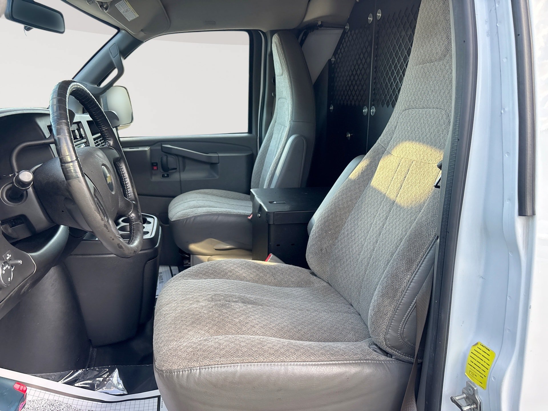 Used 2023 Chevrolet Express 3500 Extended w/ Driver Convenience Package RWD image 13