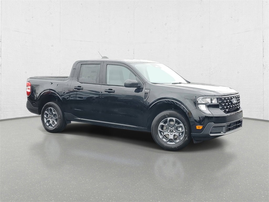 New 2025 Ford Maverick XLT w/ Equipment Group 301A image 2