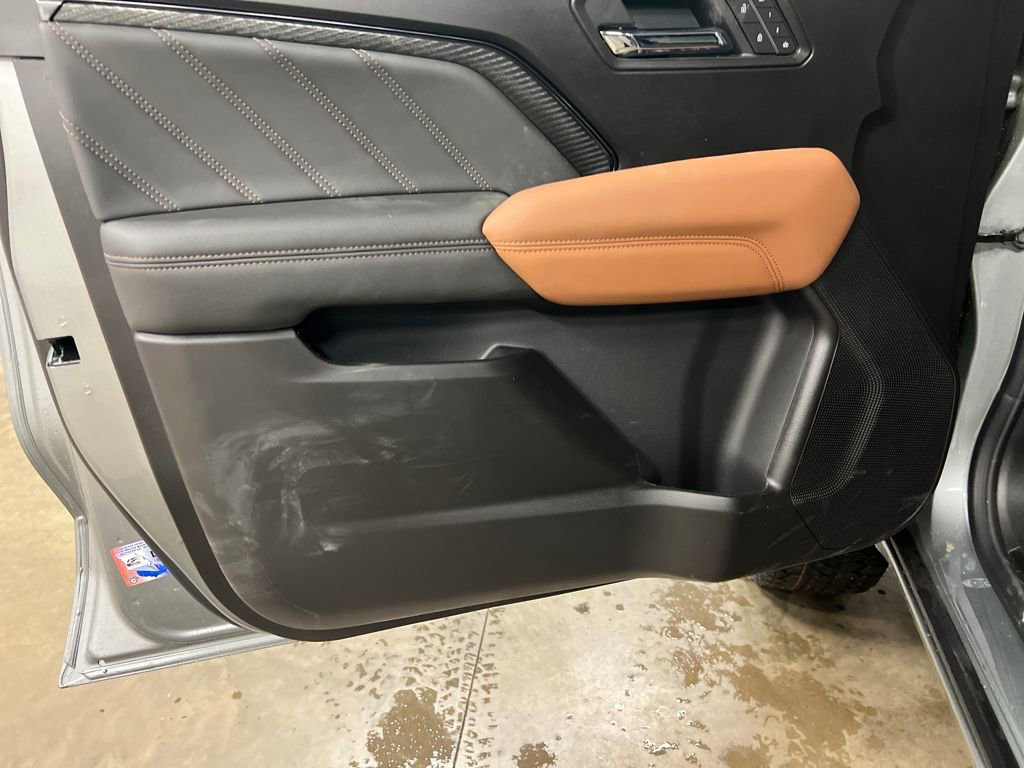 New 2026 GMC Canyon AT4 w/ AT4 Premium Package image 14