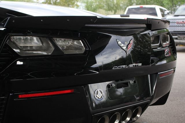 Used 2016 Chevrolet Corvette Z06 w/ 2LZ Preferred Equipment Group image 9