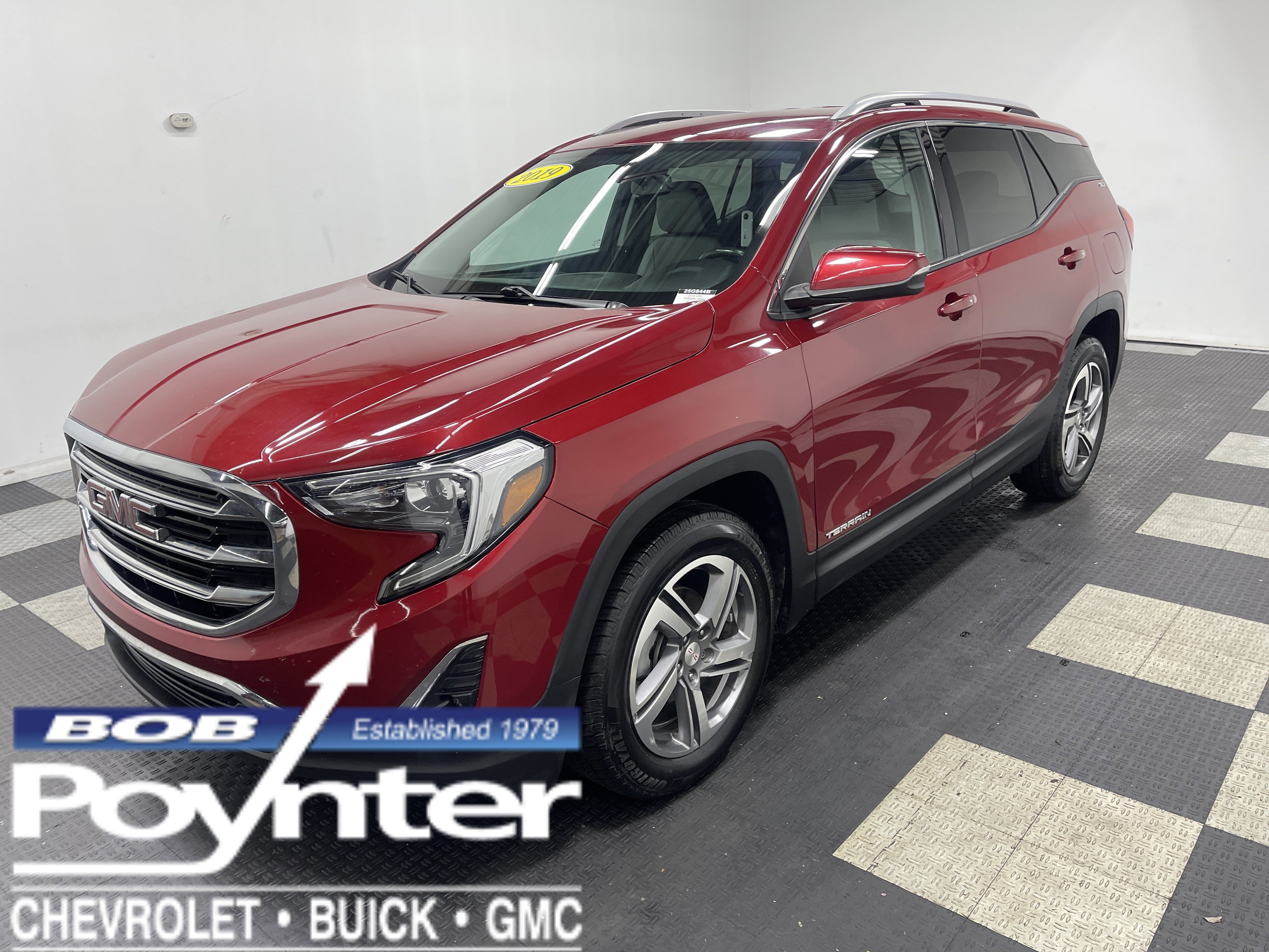 Used 2019 GMC Terrain SLT w/ Preferred Package image 1