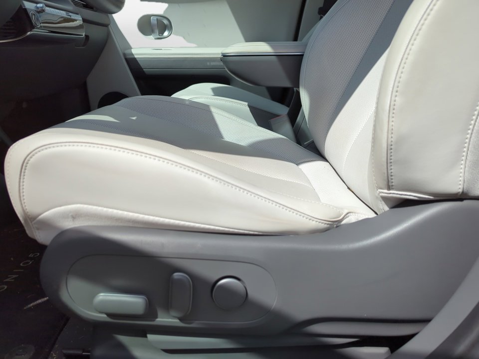 Used 2023 Hyundai Ioniq 5 SEL image 13