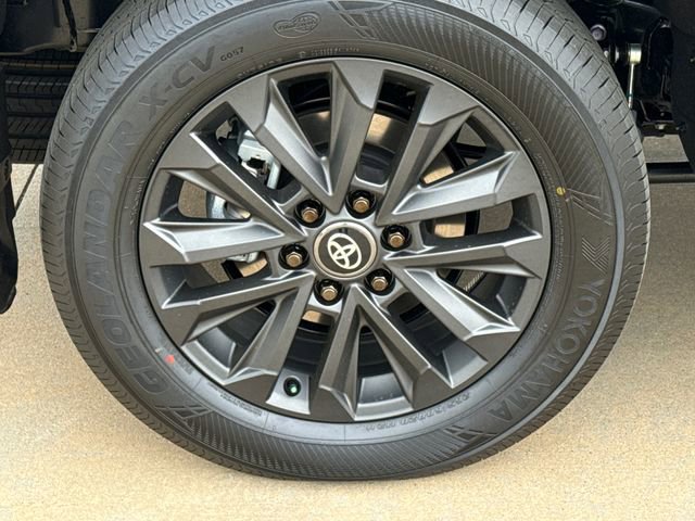 New 2026 Toyota Land Cruiser image 9