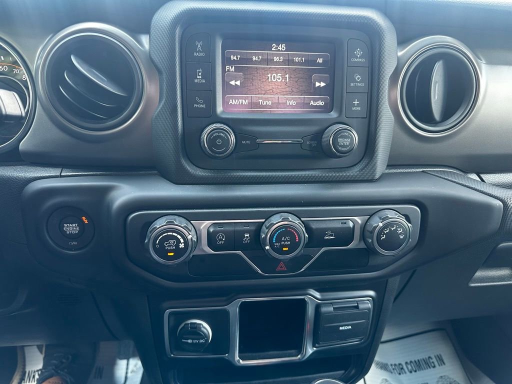 Used 2021 Jeep Gladiator Sport image 17