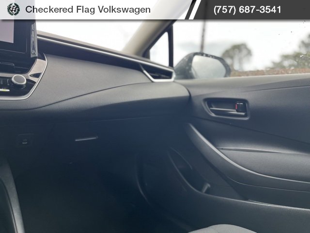 Used 2024 Toyota Corolla LE image 27