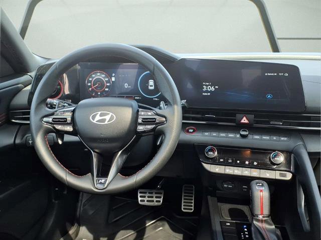 Used 2025 Hyundai Elantra N Line image 10