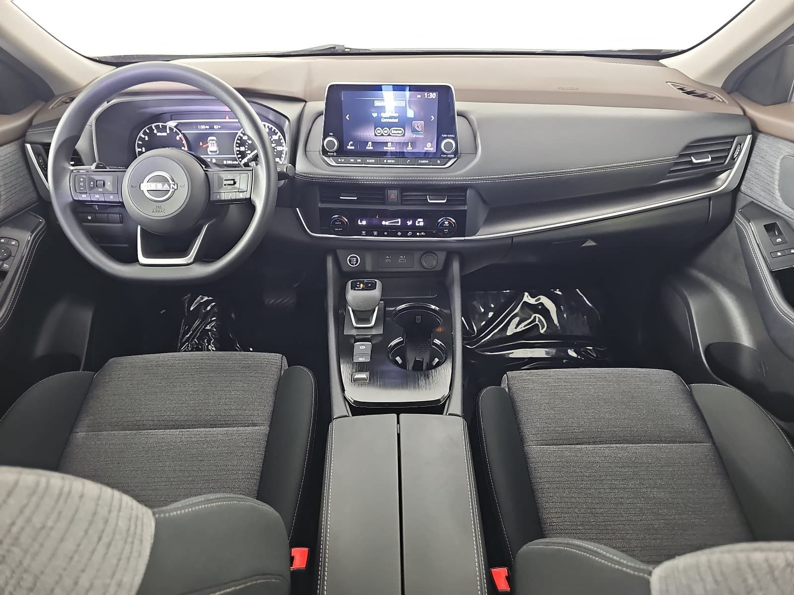 Used 2023 Nissan Rogue SV FWD image 11