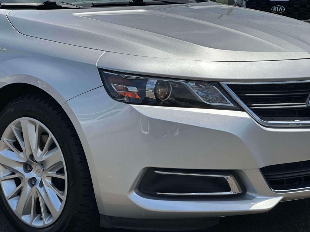 Used 2018 Chevrolet Impala LS FWD image 8