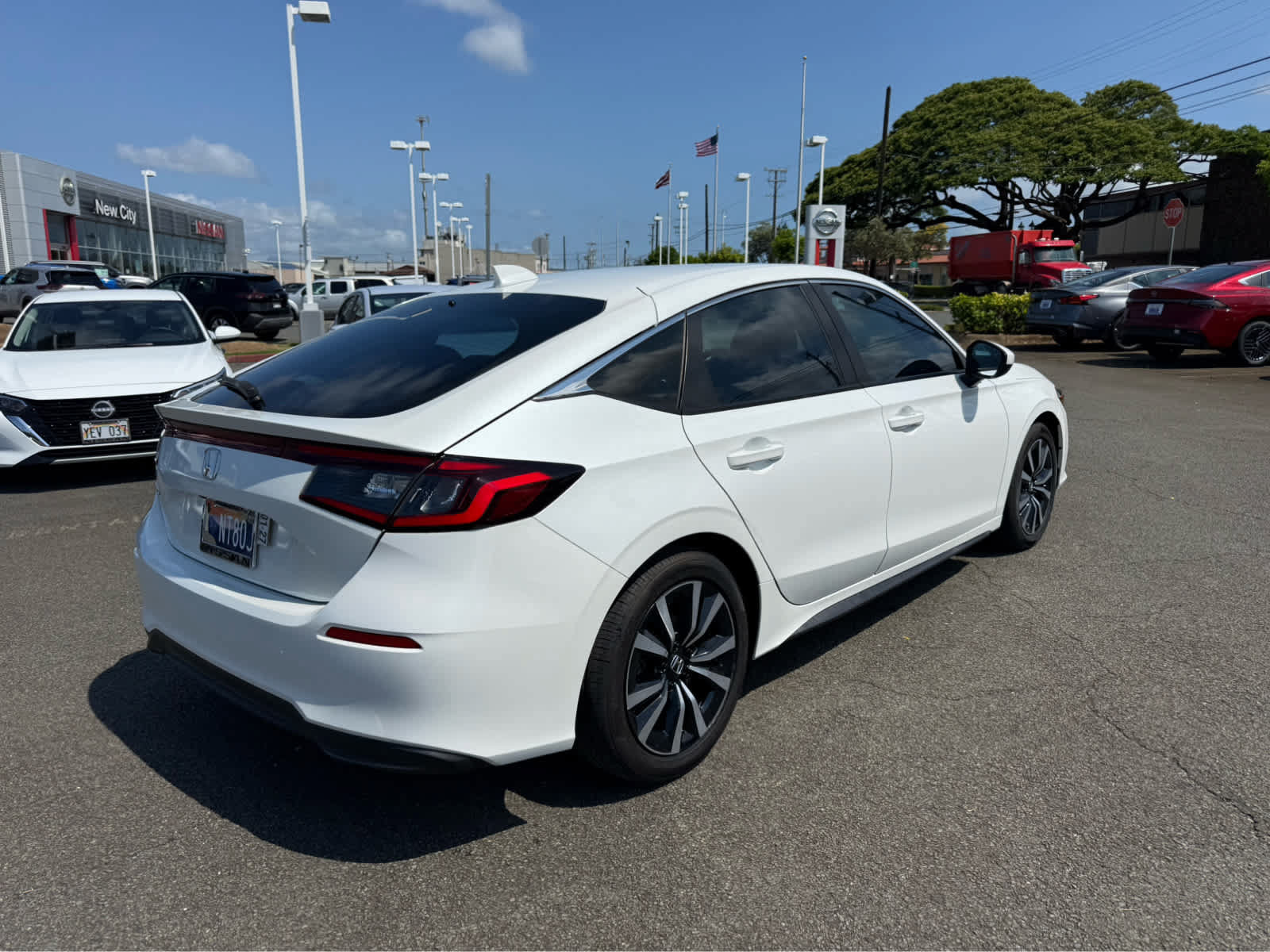 Used 2022 Honda Civic EX-L image 3