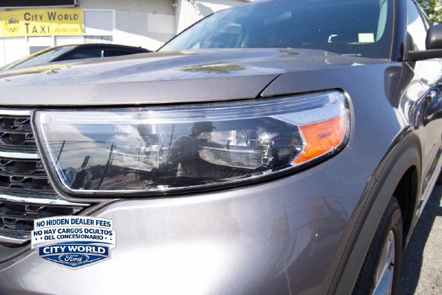 Certified 2021 Ford Explorer XLT w/ Equipment Group 202A AWD/4WD image 8