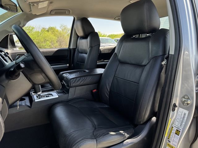 Used 2016 Toyota Tundra SR5 w/ SR5 Upgrade Package image 25