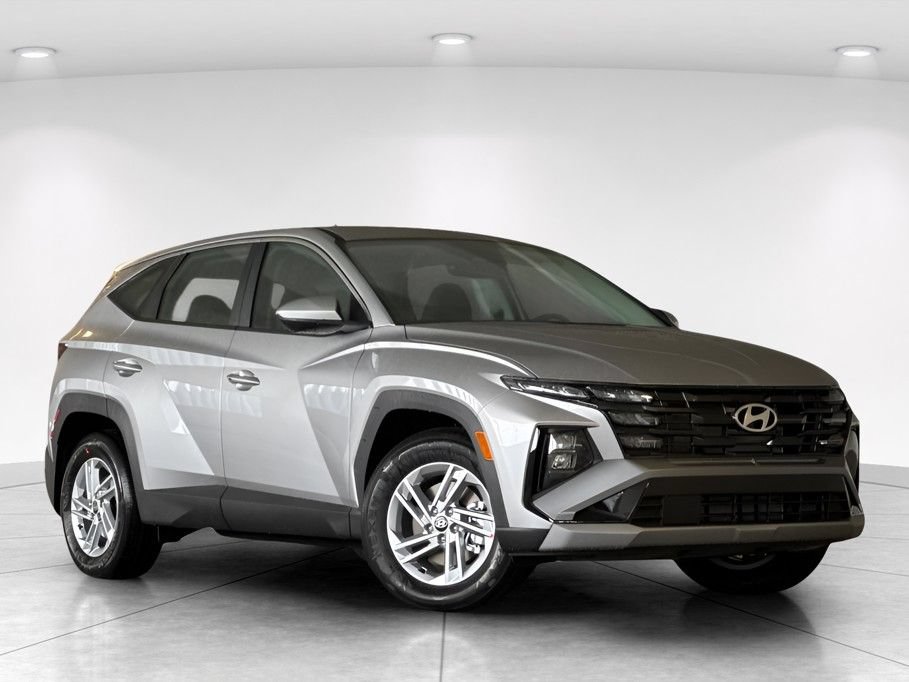 New 2026 Hyundai Tucson SE FWD image 2