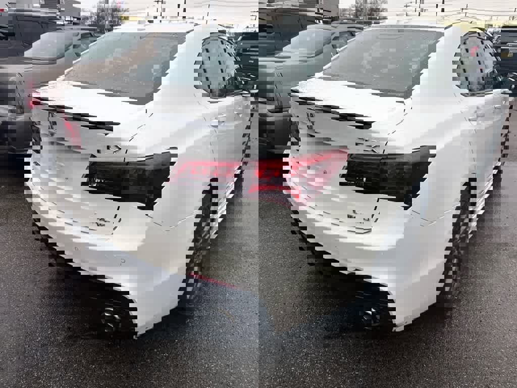 Used 2018 Acura TLX V6 w/ Technology & A-SPEC Pkg image 5