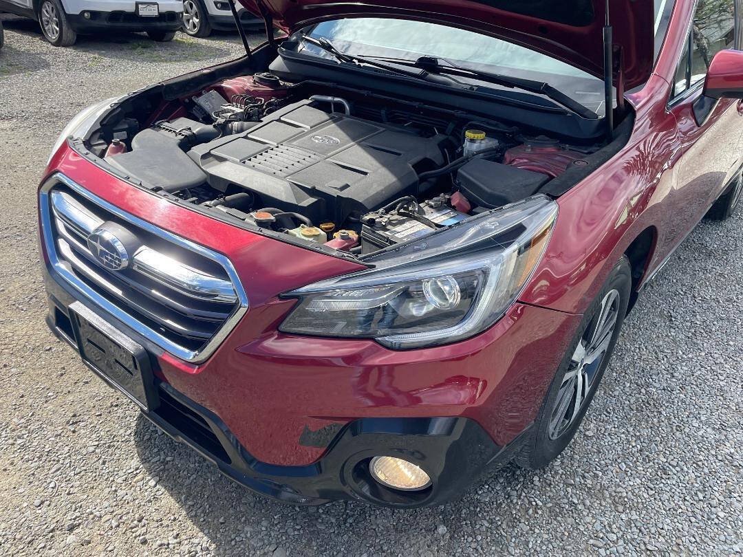 Used 2019 Subaru Outback 3.6R Limited AWD/4WD image 25