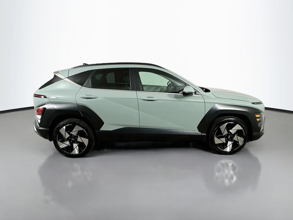 Used 2026 Hyundai Kona Limited FWD image 7