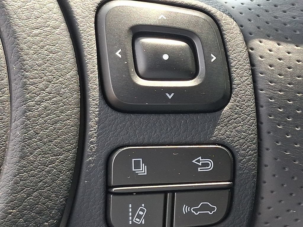 Used 2025 Lexus IS 350 F Sport w/ Navigation Package AWD/4WD image 24