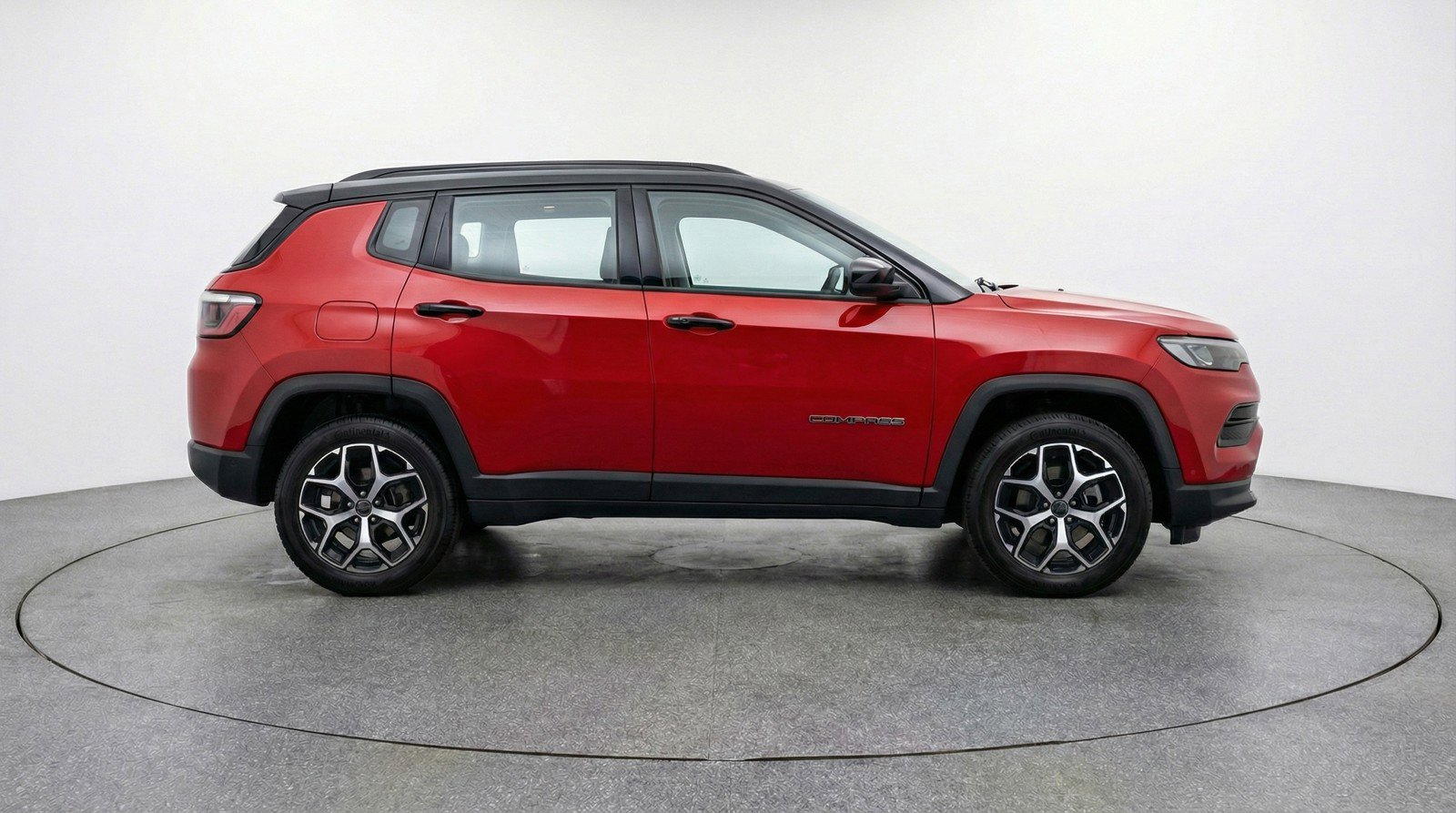 Used 2025 Jeep Compass Limited image 11