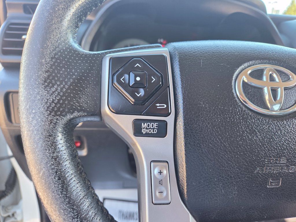 Used 2014 Toyota 4Runner Limited AWD/4WD image 11