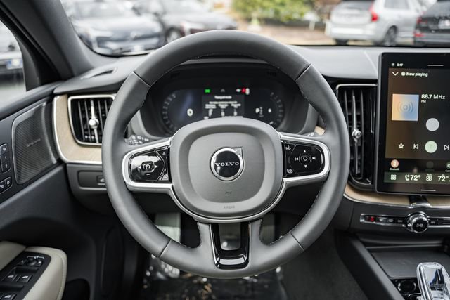 New 2026 Volvo XC60 B5 Plus w/ Protection Package Premier image 30