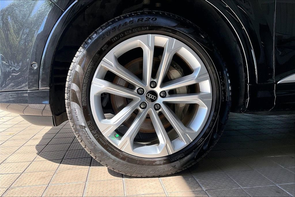 Used 2025 Audi Q7 3.0T Premium Plus image 32