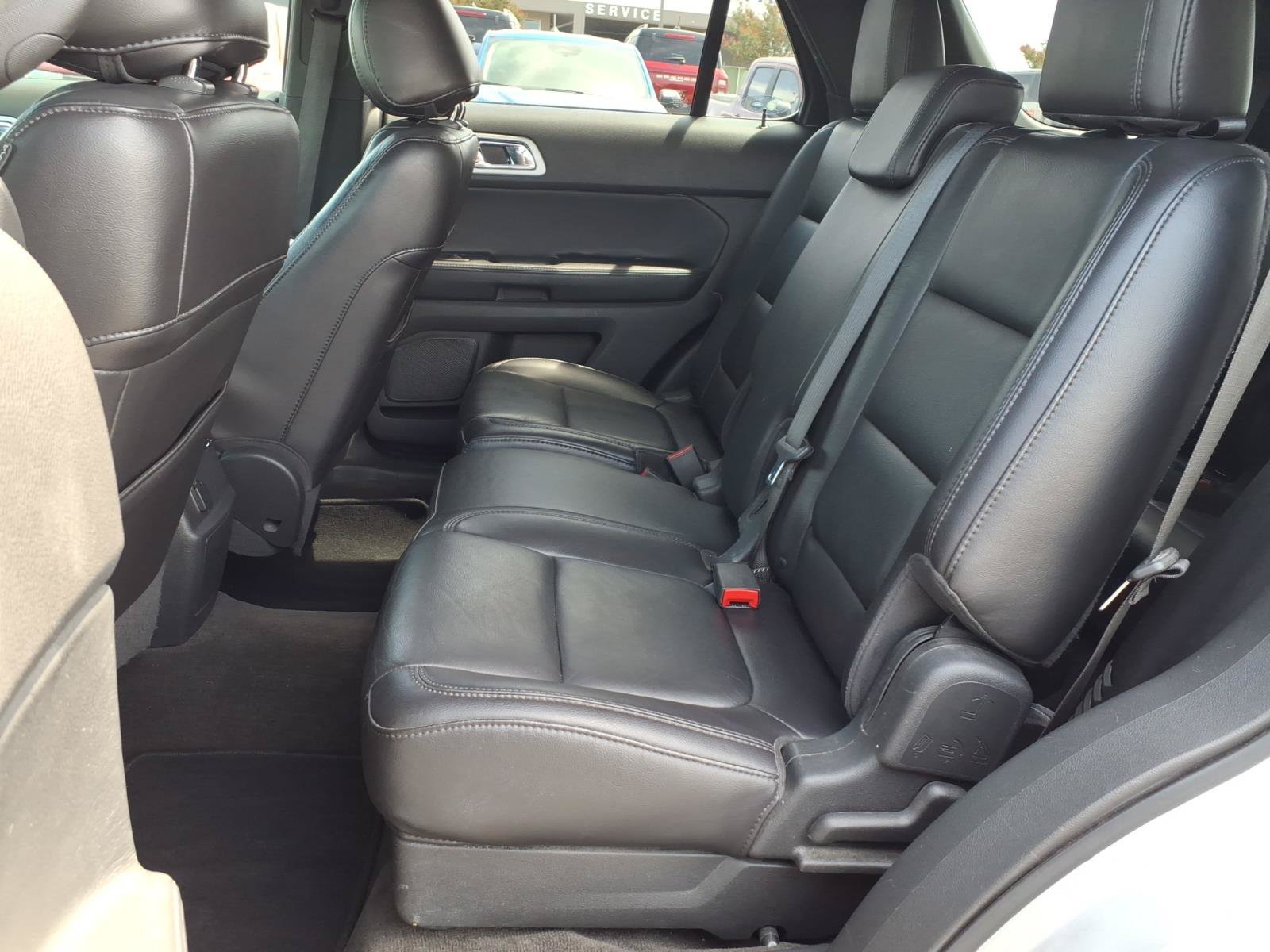 Used 2013 Ford Explorer XLT FWD image 15