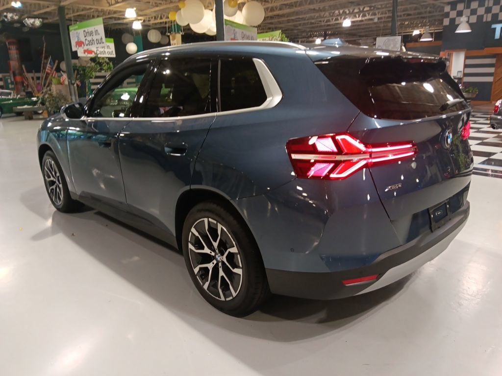 Used 2025 BMW X3 xDrive30i w/ Premium Package AWD/4WD image 13