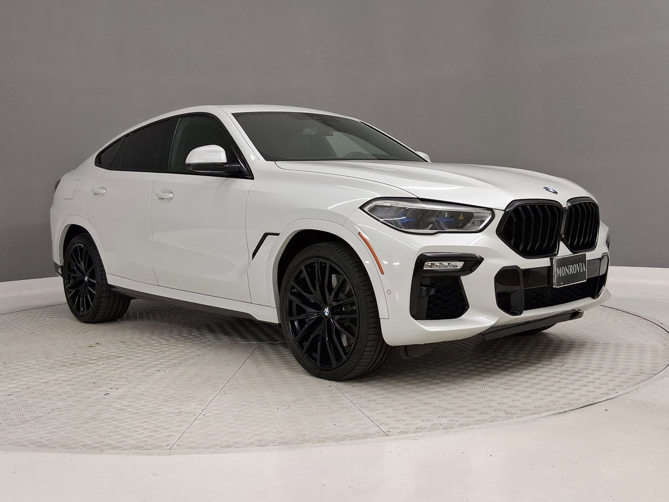Used 2020 BMW X6 sDrive40i w/ M Sport Package image 5
