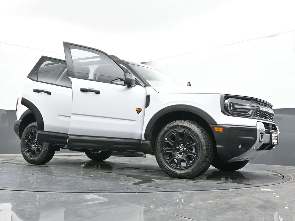 New 2025 Ford Bronco Sport Badlands image 59