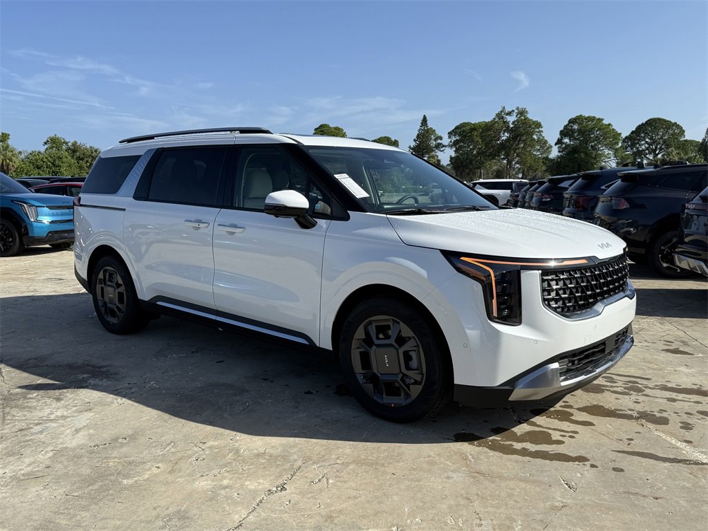 New 2026 Kia Carnival SX image 2
