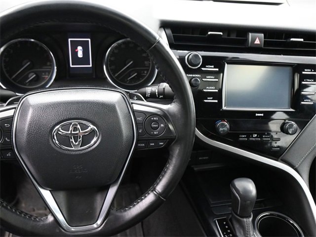 Used 2020 Toyota Camry SE image 41