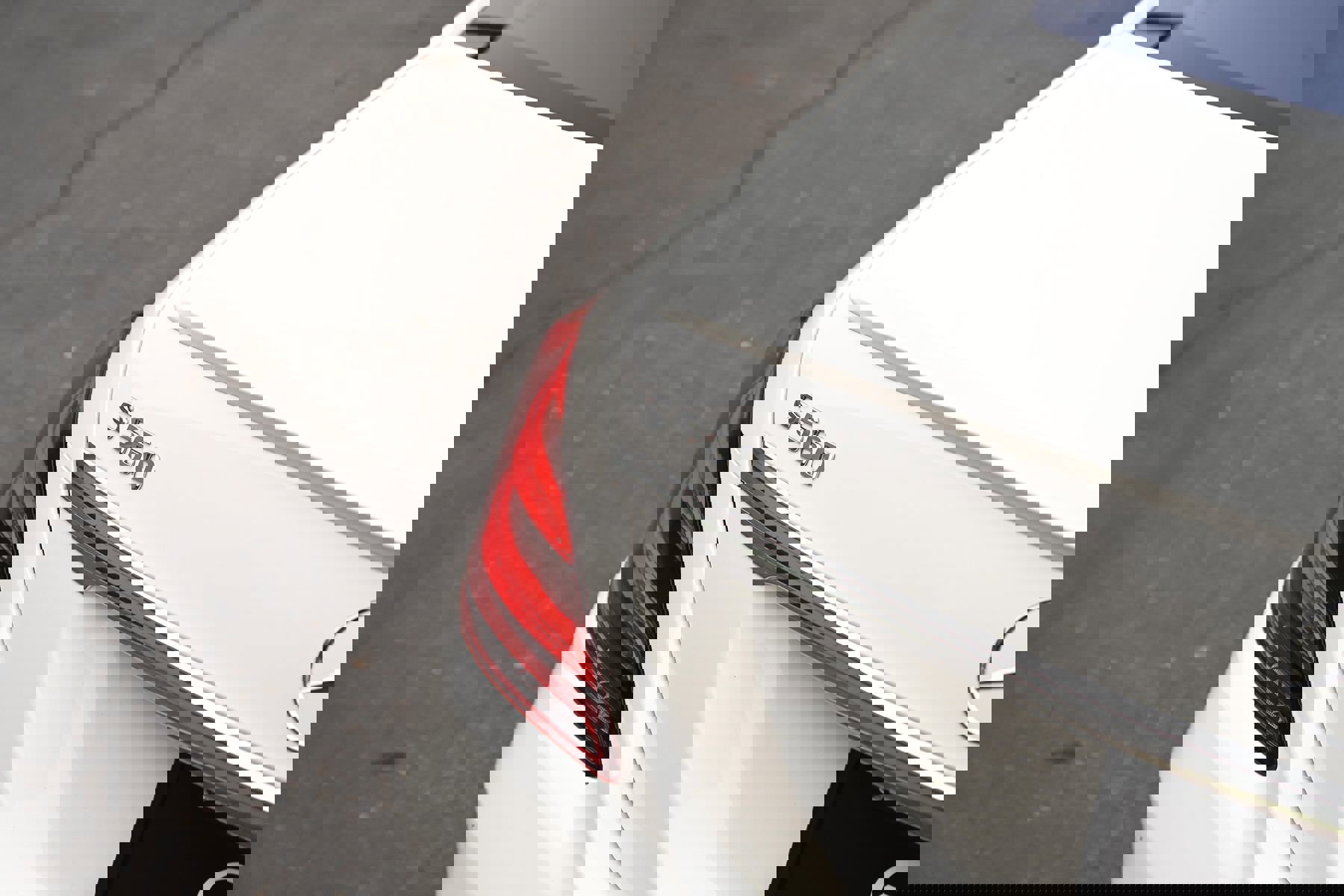 Used 2019 Mercedes-Benz S 560 Sedan image 4