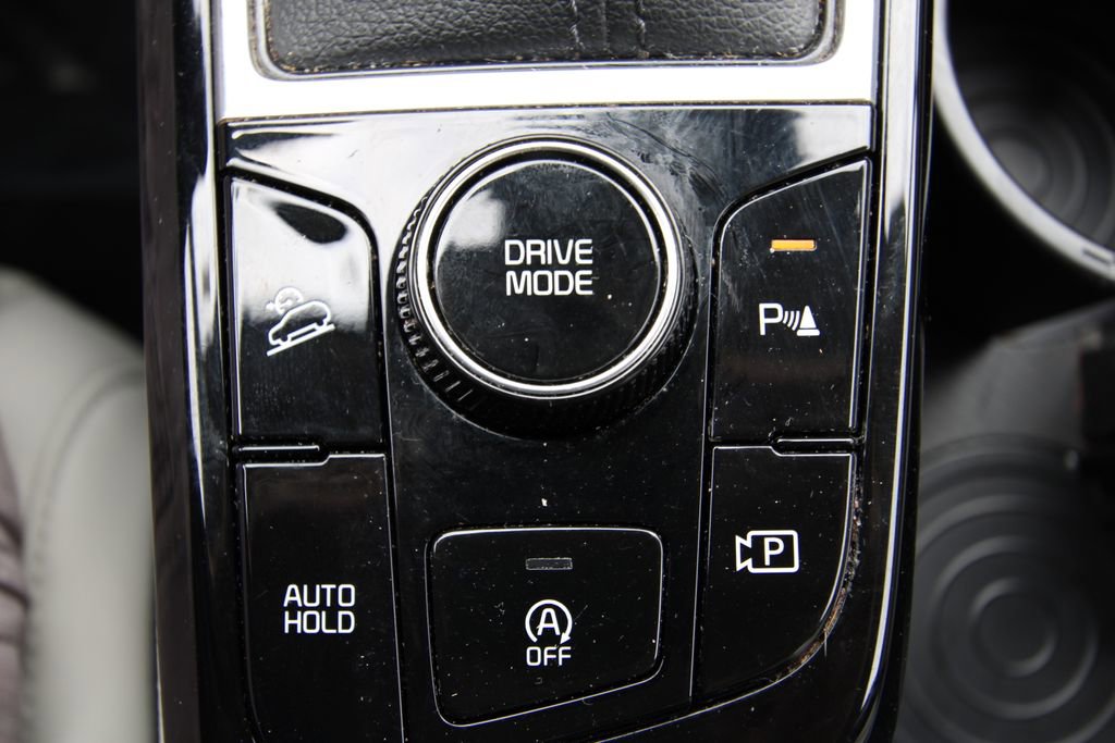 Used 2024 Kia Sportage EX FWD image 26