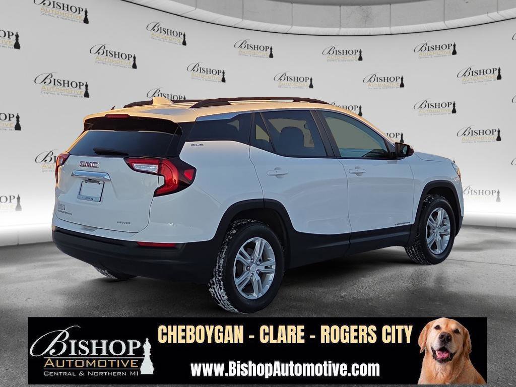 Used 2023 GMC Terrain SLE w/ Driver Convenience Package image 23