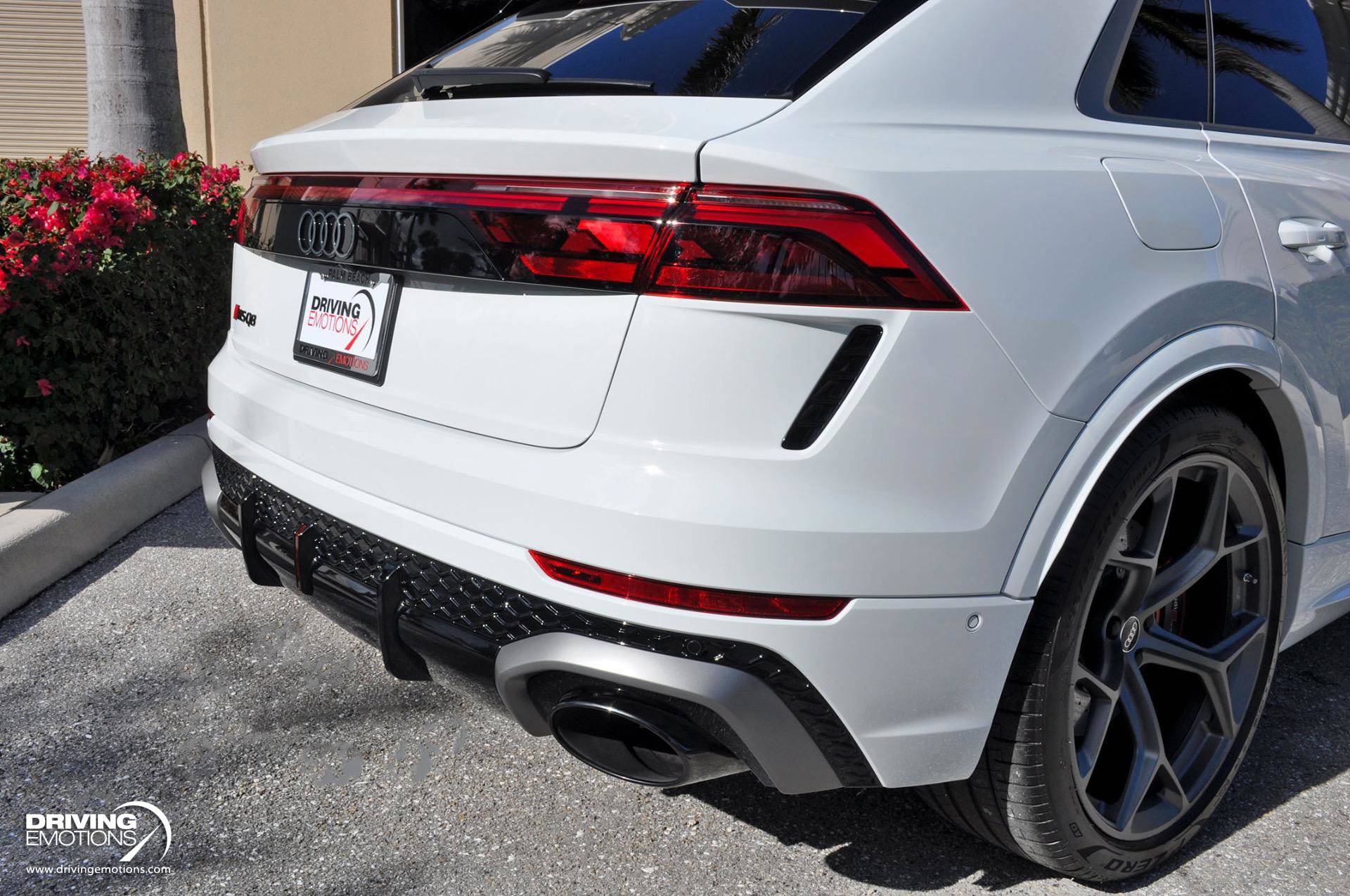 Used 2025 Audi RS Q8 performance image 21