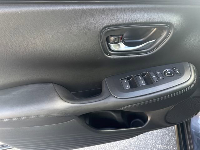 Used 2023 Honda HR-V LX image 8