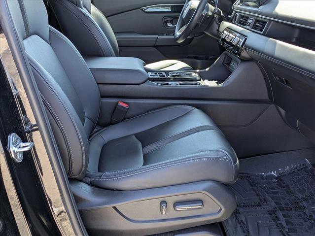 Used 2023 Honda Pilot Touring image 22