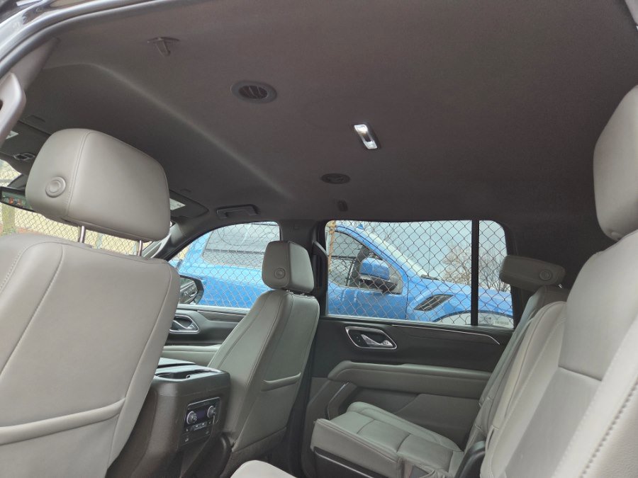 Used 2021 Chevrolet Suburban Z71 w/ Z71 Off-Road Package image 8