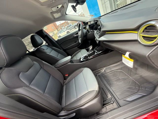 New 2026 Chevrolet Trax LT w/ Driver Confidence Package image 19