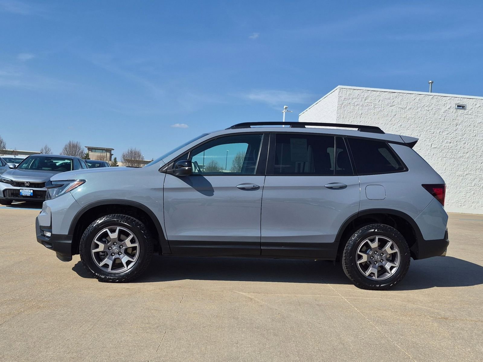 Certified 2023 Honda Passport TrailSport image 10